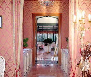 Tre Archi 3* Venice